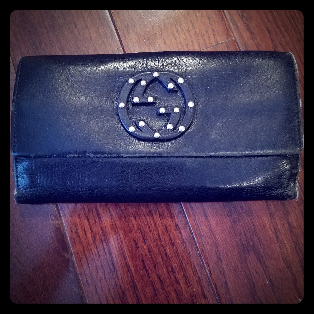 Authentic Gucci Leather Wallet
